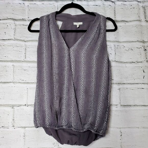 Joie silk cross front sleeve less blouse size small gray - Picture 1 of 7